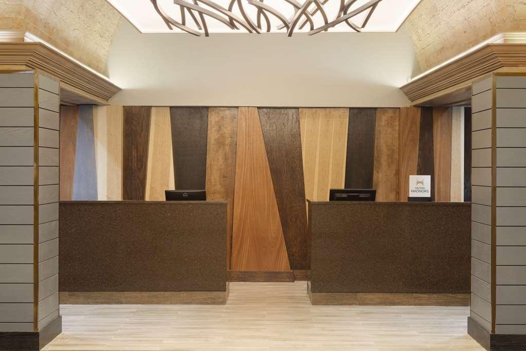 Hotel Embassy By Hilton
