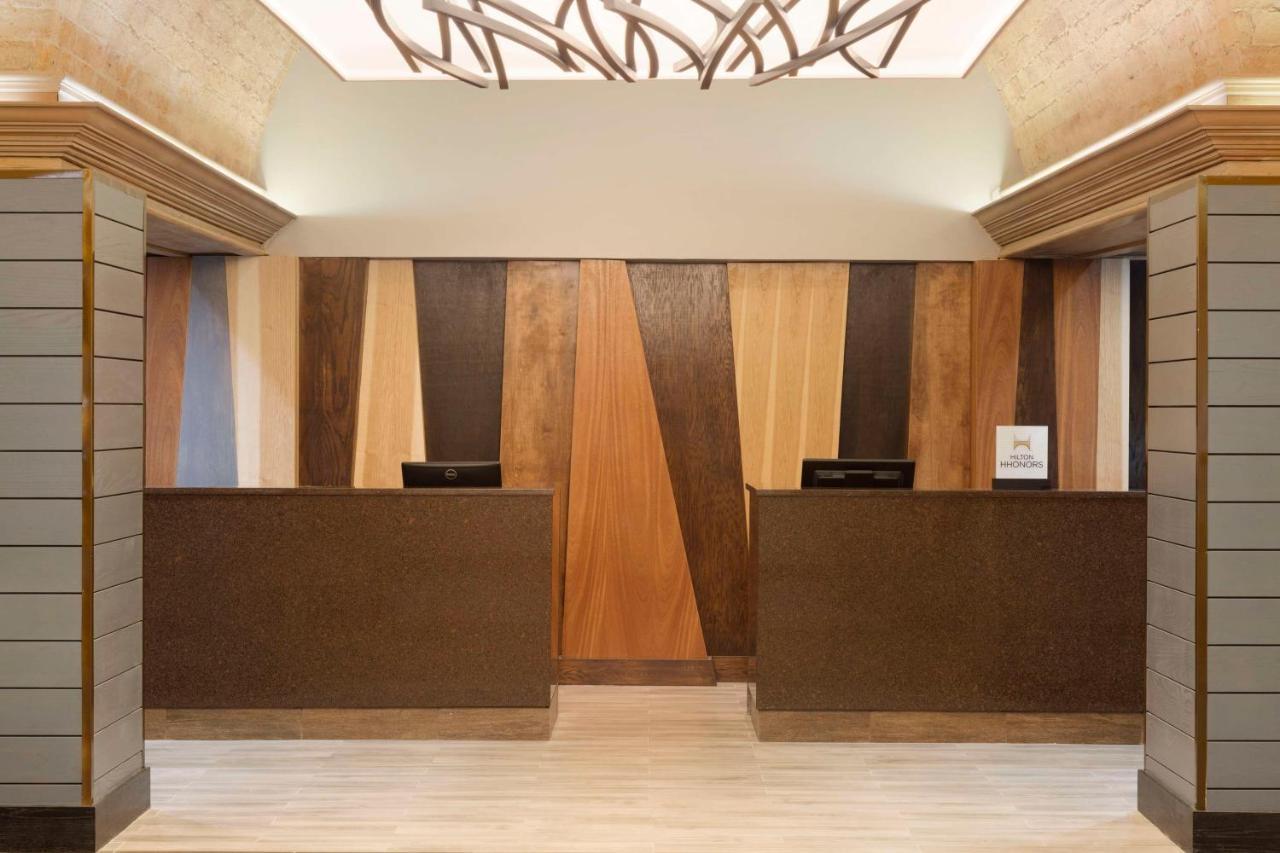 Hotel Embassy By Hilton El Paso