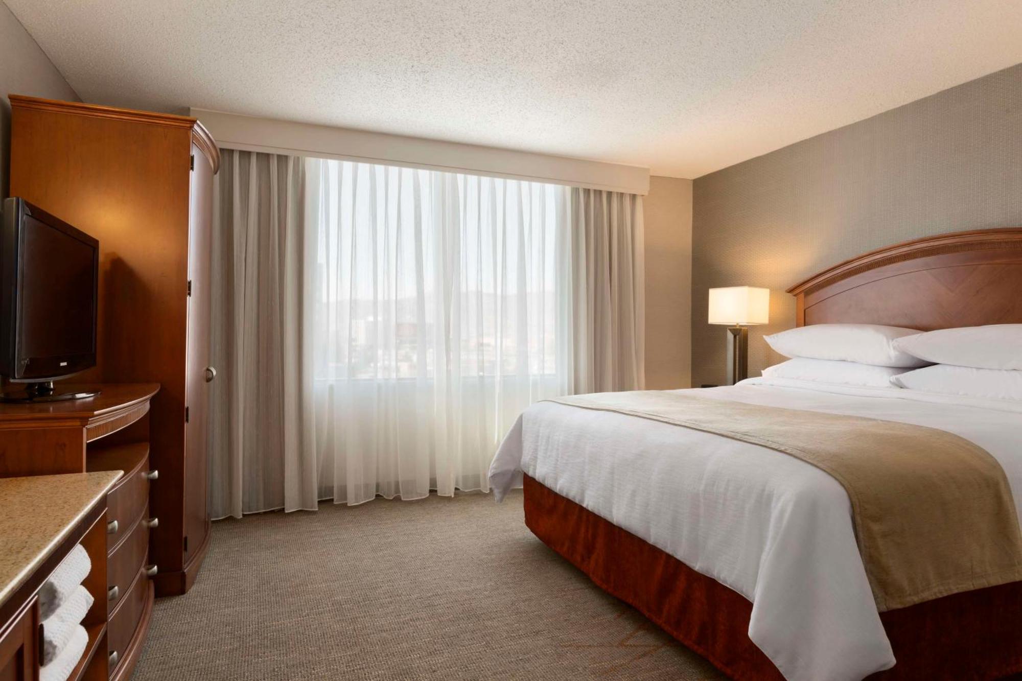 Embassy By Hilton Hotel 3*