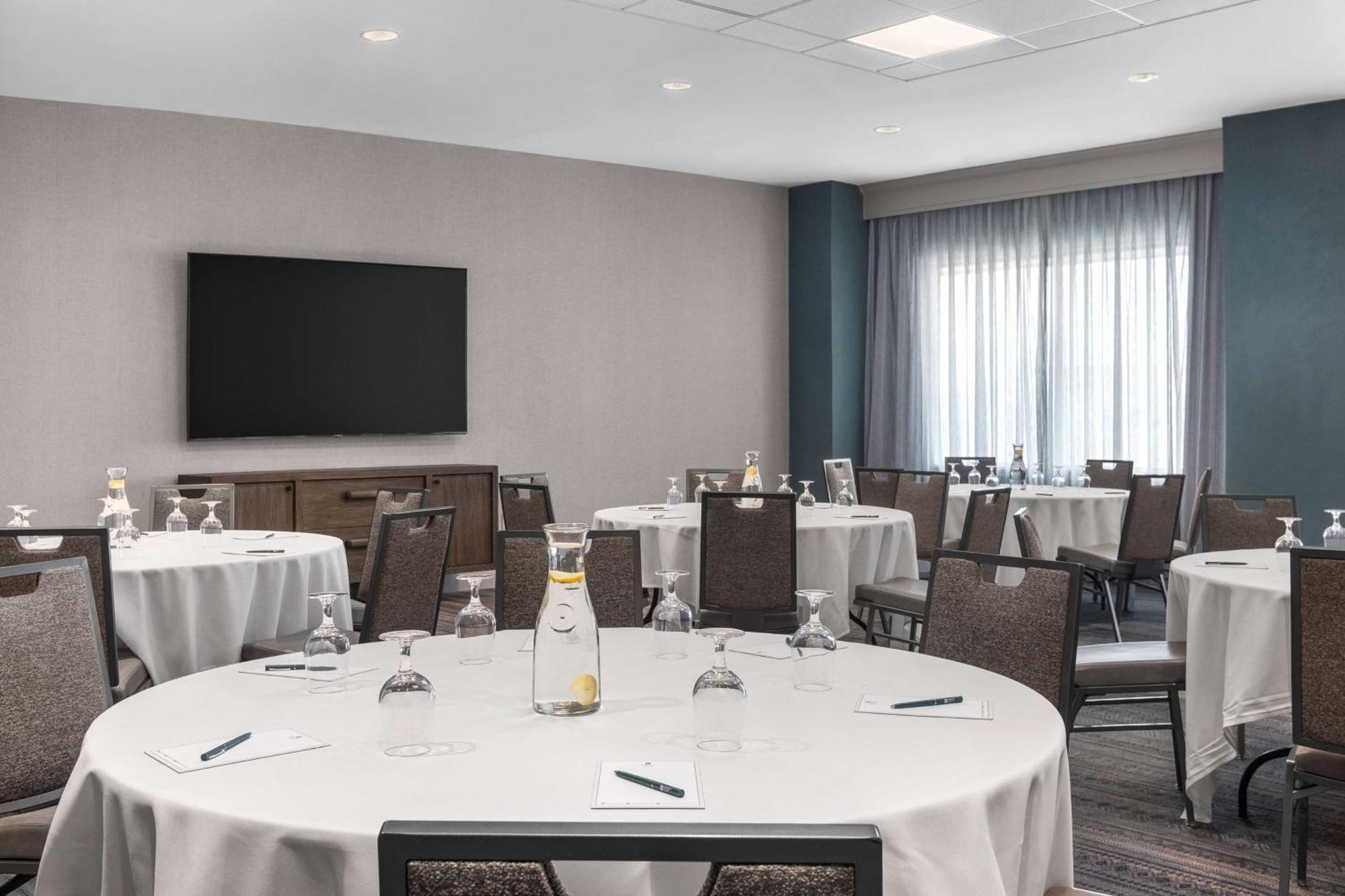 Embassy By Hilton 3* El Paso