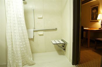 Embassy By Hilton Hotel 3*