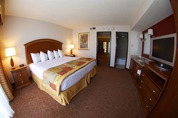 Hotel Embassy By Hilton 3*