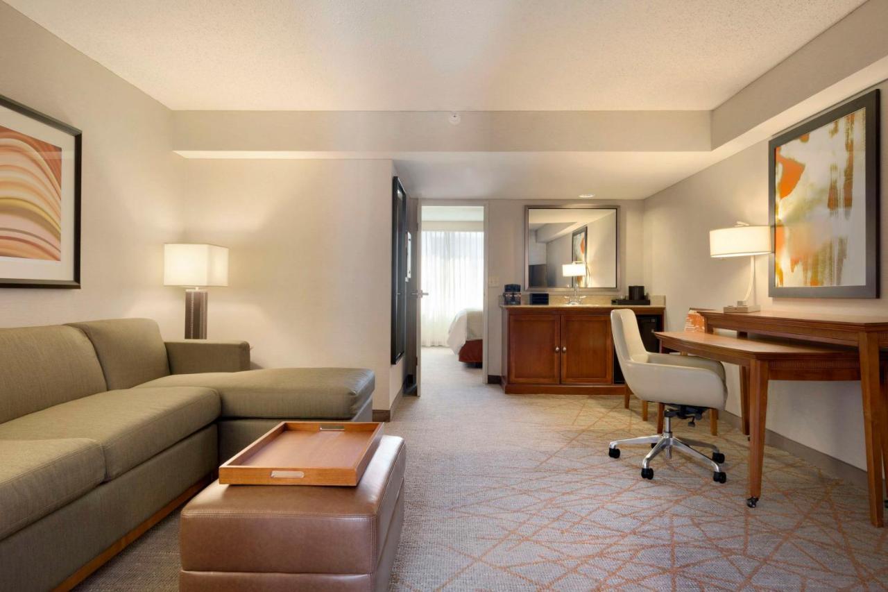 Hotel Embassy By Hilton